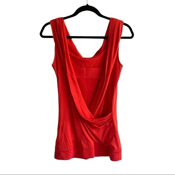 DIANE VON FÜRSTENBERG Silk Draped Sleeveless Blouse Red 6 - Picture 8 of 12